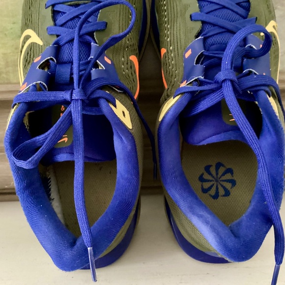 Nike Quest 6 Trail Running Shoe Men\'s Size 9 Olive Green Blue Colorful FLAW main image 4